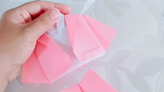 Origami - kreatif baju dari kertas