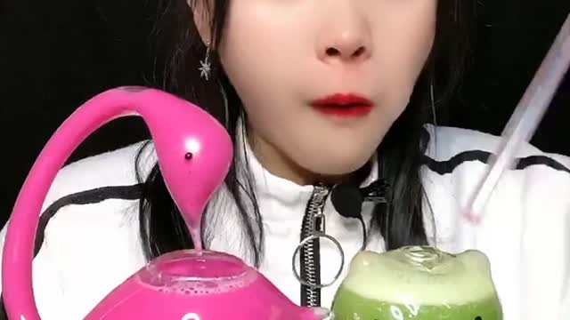 Asmr water drinking and eating