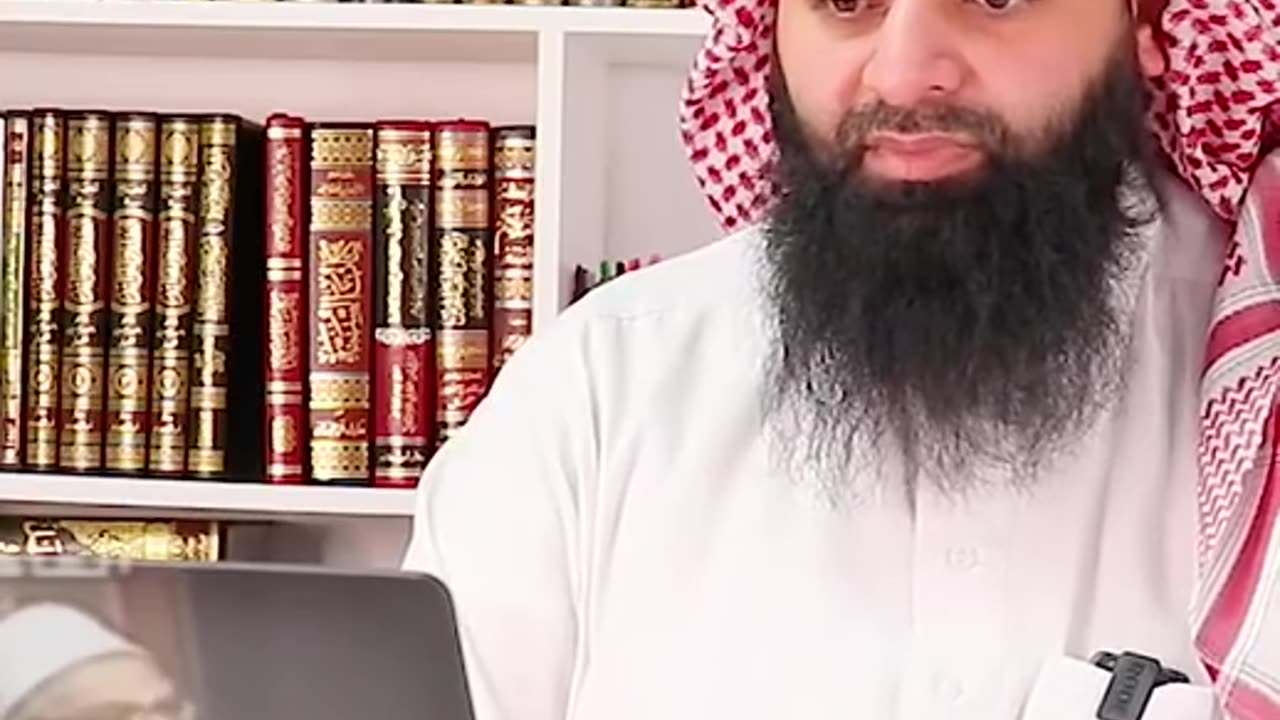 العالم الأزهري الأشعري أحمد كريمة يقول لمن صدَّق الله (خسئت)