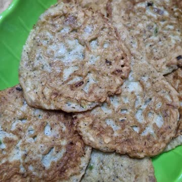 A Maranay or Dulong omelet, is a delightful and flavorful dish that originates from Filipino cuisine