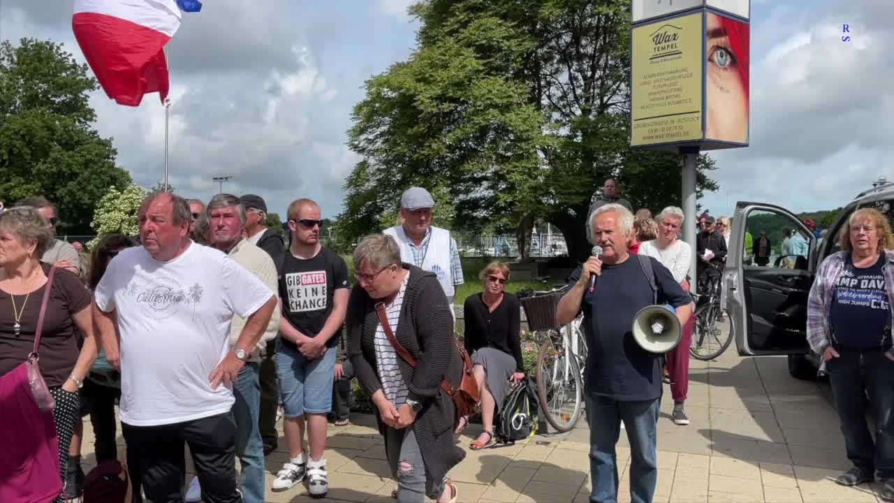 Rostock: Teil 5 - Ein weiterer Bürger bringt seine Unmut vor 16-06-2022