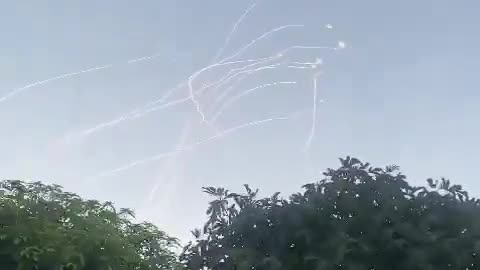 ⚠️In Lebanon it is reported that 50-60 missiles were launched from Lebanon