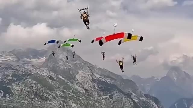 Every year there is fog blowing every three is scattered scattered also life