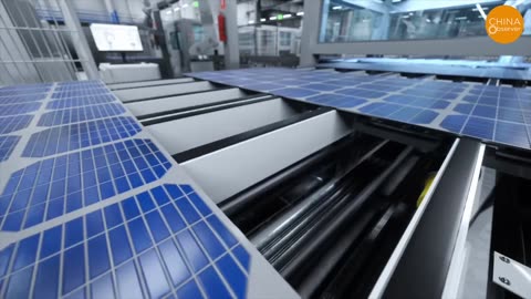 China’s Solar Giants Collapse Massive Stockpile for 3 Years With No Sales, No Buyers Even for Scrap