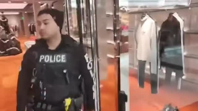 Dude Calls Out Pedo Supporting Cops @ Balenciaga Store