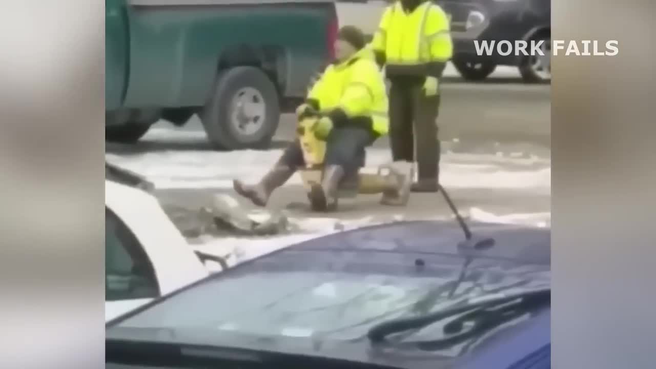 TOTAL IDIOTS AT WORK 2022 #27 | FUNNY FAILS | Bad Day at Work , Idiots at Work & idiots in cars