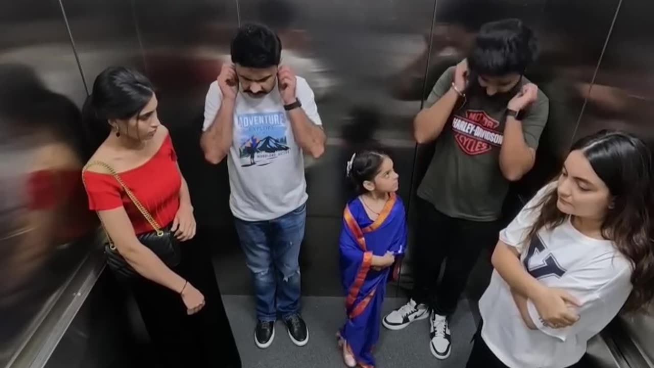 Finally Showing You Rj Naved Lift Prank 😂😂 Cute Girl