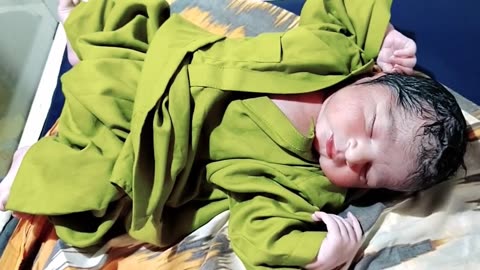 New Born Baby very nice quickly &#newbornbabyhealth🏑🏑