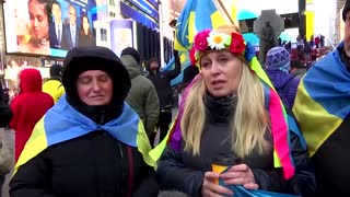 Protesters in Times Square call for peace in Ukraine