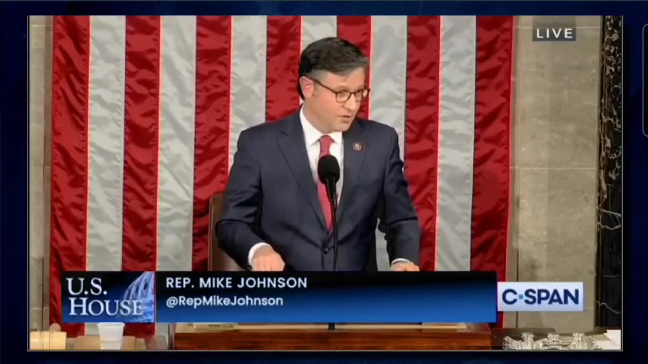 Mike johnson immediately addresses the danger of our border gets 0 support from Democrats