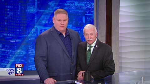 André Photobombs Ken Carman’s Sports Segmeny