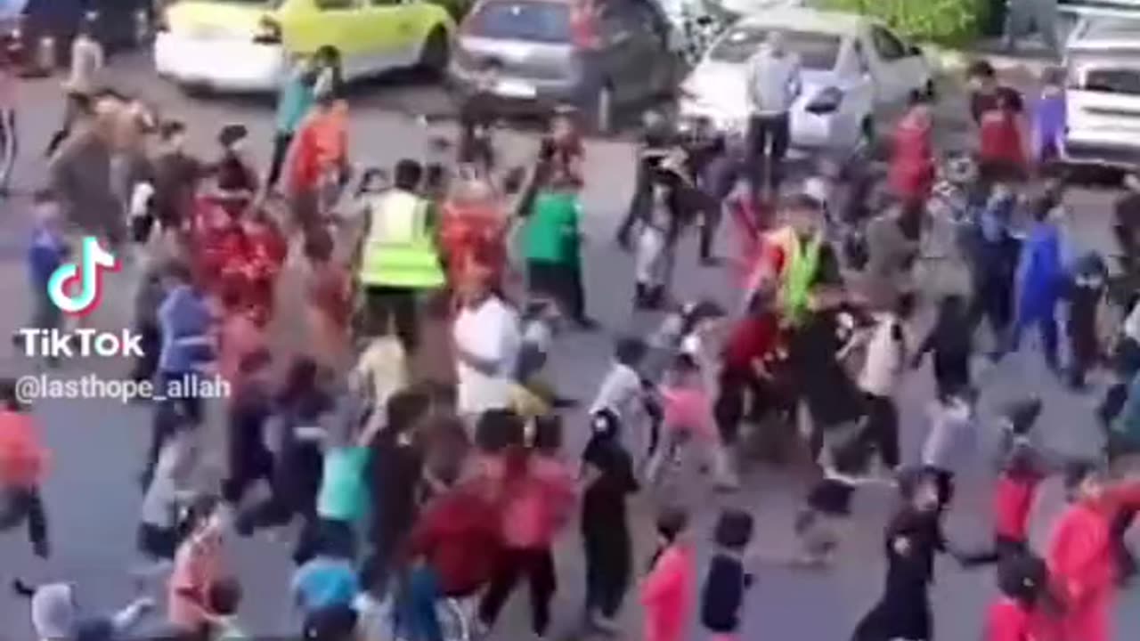 Last Moments of Palestinians in a Refugi Camp Hitted by Heavy Bomb