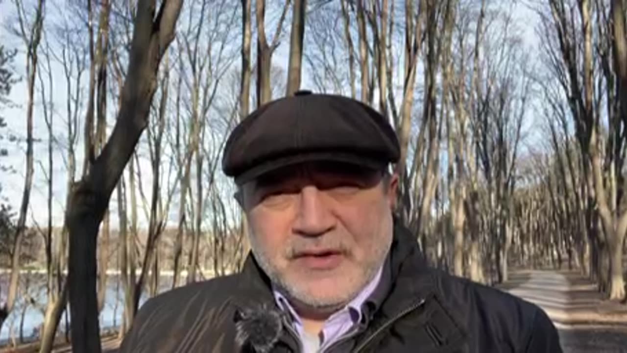 Ты за кого, за белых али за красных?