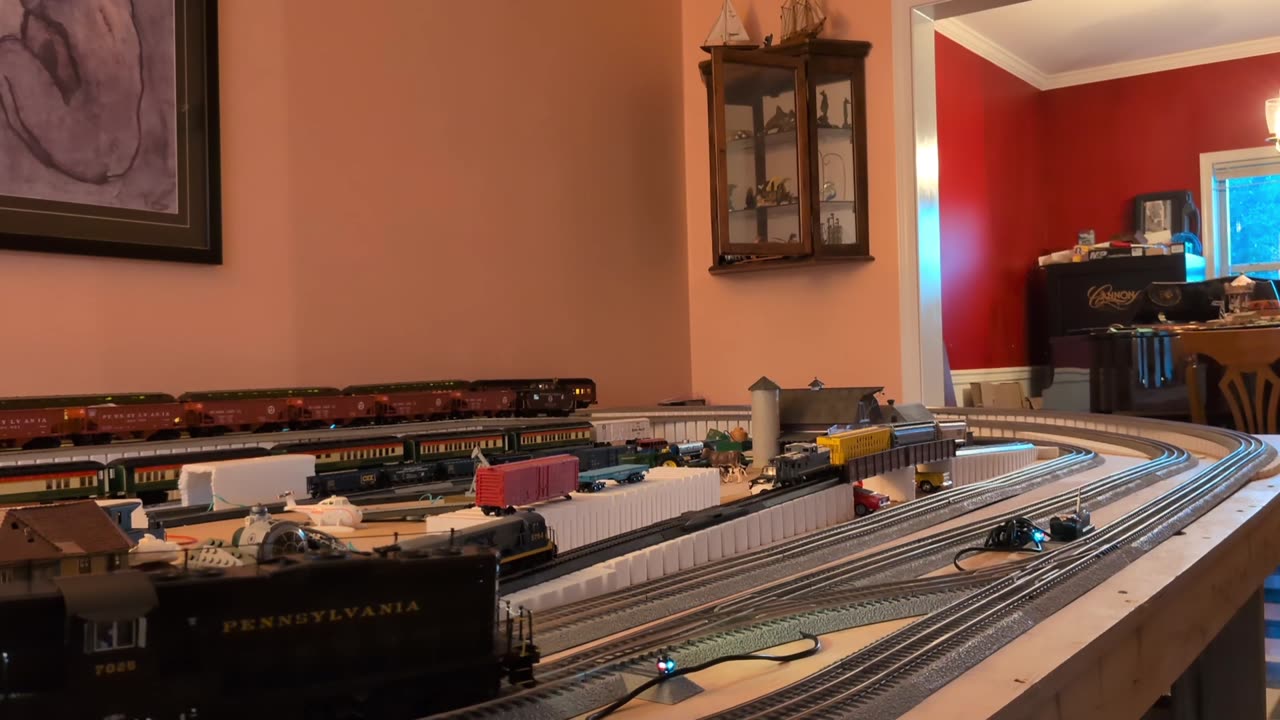 Unboxing and running Lionel GP9 and GP9B super bass