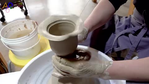 Luxury Teapot Making Process. Korean Pottery Master Craftsman-11