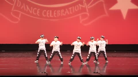 Incredible Little Boys Dancing - J CREW - Kids Hip Hop Dance Crew 2016