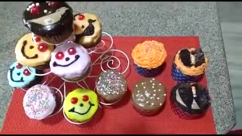 Classic Indian Dish: Decorating Chocolate Cup Cakes (Watch & Prepare)