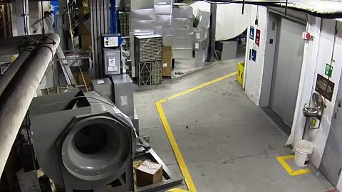 1036RSOBATAtticElevator_2021-01-05_01h00min00s813ms.mp4