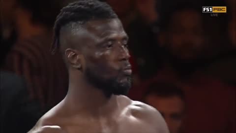 Boxer Curtis Harper Leaves When Fight Starts