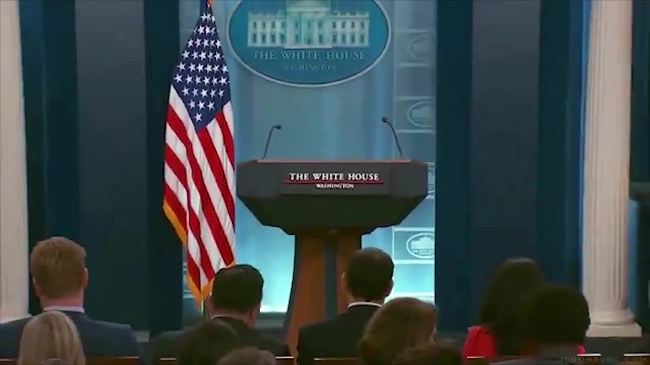 Biden-Harris administration response to Western NC Flooding summed up in 10 seconds 🌊🤡