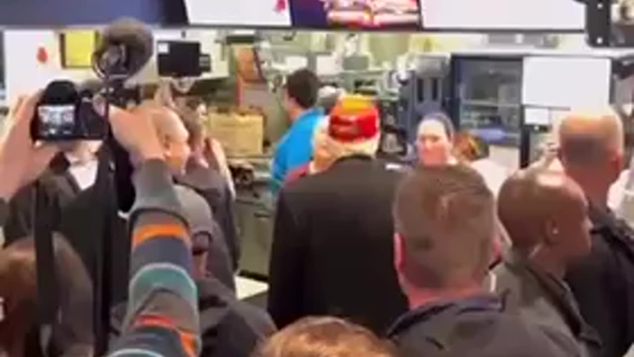 Trump In Ohio Stops at McDonalds