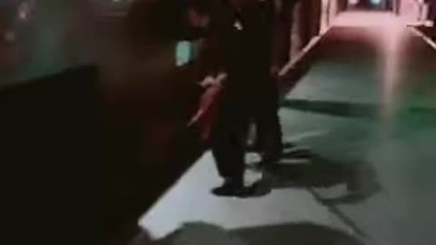 20181207文贵先生视频：现在会捞鱼了