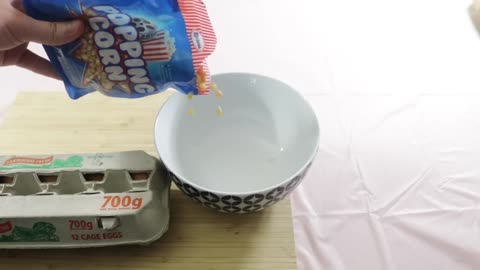How To Perform 10 Magic Tricks With Eggs