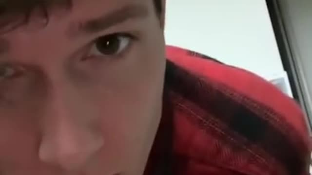 2022 TIK TOK IF YOU LAUGH YOUR DAD WILL EAT YOU