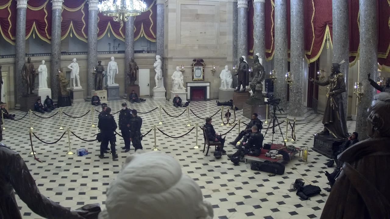 0964USCH02StatuaryHallWest_2021-01-06_18h48min51s700ms.mp4