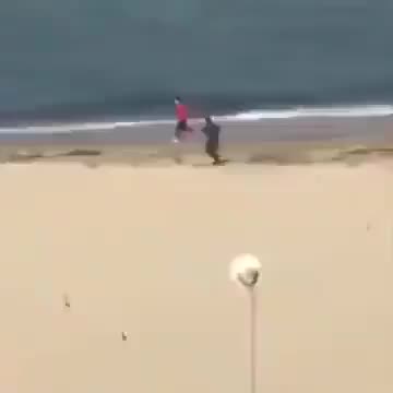 Běh na pláži během COVIDu