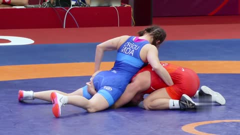 Women's Wrestling 50kg - Hard Bout Won by Points