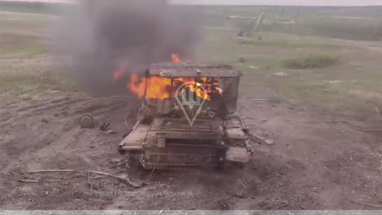 Ukrainian Drone Strikes Shredding Russian Tanks