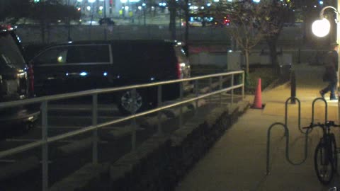 1669HQOB01SouthwestWalkway_2021-01-05_05h40min01s660ms.mp4