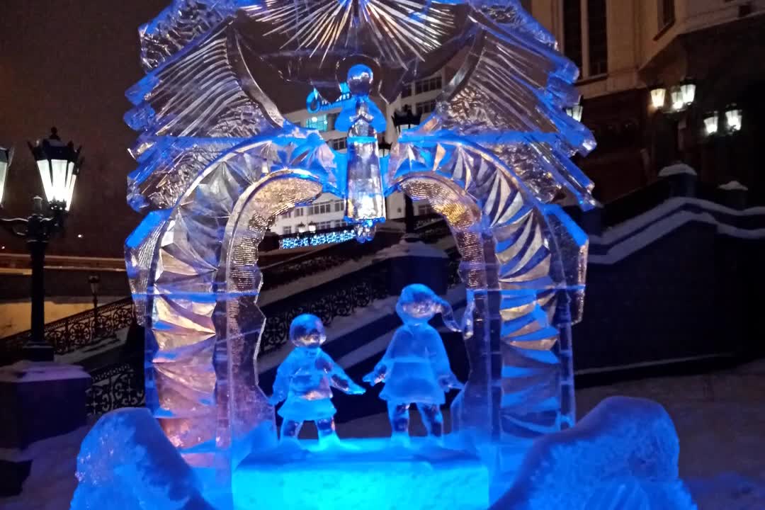 Festival of Ice Sculptures _Star of Bethlehem_, Yekaterinburg