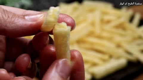 Crispy fried potatoes 🍟, but with one tablespoon of starch, a dangerous crunch