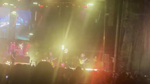 Yellowcard | Rough Landing Holly | Live