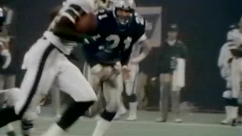 1989 - The Season Never Ends with NFL Films