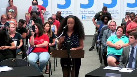 Mom Destroys CRT Narrative At School Board Meeting