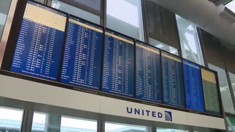 More than 560 flights canceled at Chicago O'Hare as winter storm moves through