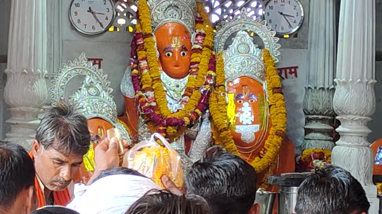 Shri kamkheda balaji maharaj 15 km away from aklera manoharthana road