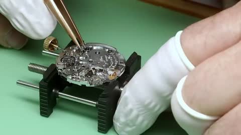 Watchmaking Magic! Rolex Yacht-Master II