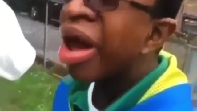 GHOST CRYING (WHY ARE YOU CRYING MEME)