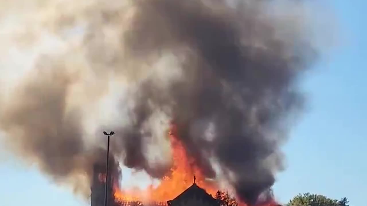 NEW - Another church is burning in Canada