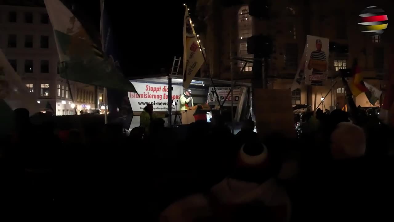 Pegida in Dresden: „Unsere Hartnäckigkeit und Ausdauer tragen Früchte!“