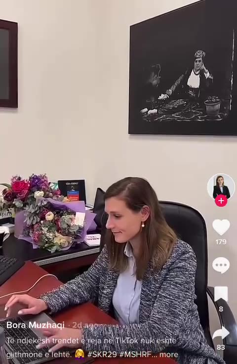 Ministrja e Edi Ramës ‘çmendet’ në TikTok