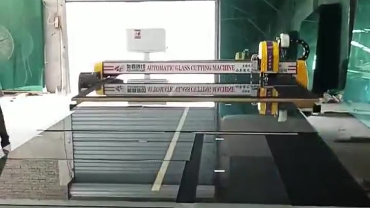 Intro to Air-floating Manual Glass Cutting Breaking Table