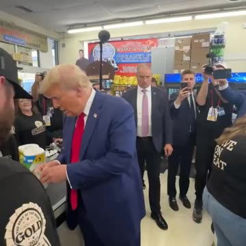 Trump helps a mom pay
