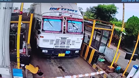 Toll Plaza Tijara Employer Accident Video