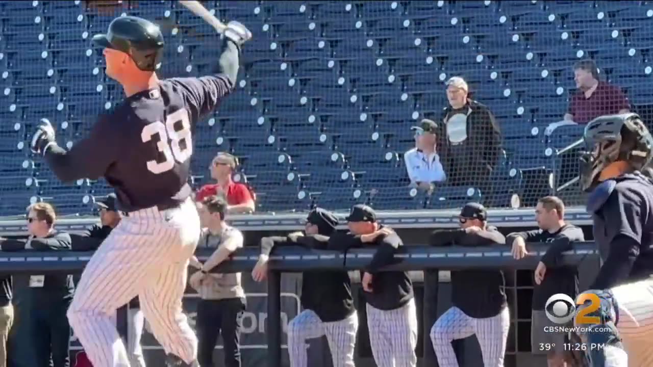 Yankees pitchers, hitters adjusting to new pitching clock rule