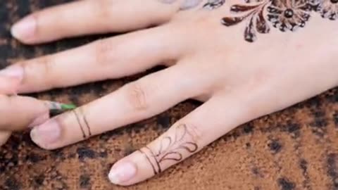 Mehndi design simple and easy